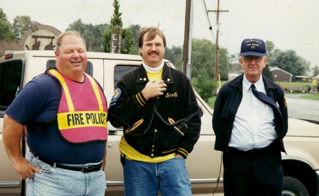 Fire police duty, 1998 Parade